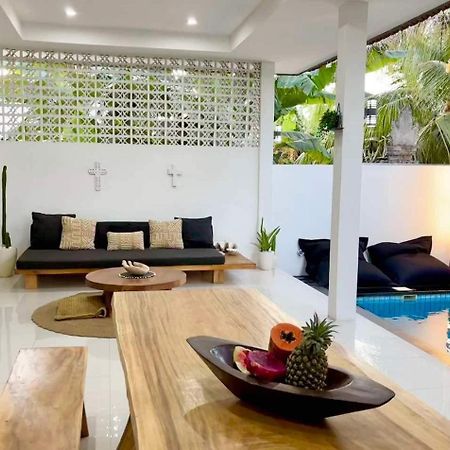 The Captains Villa Nusa Lembongan  Exterior photo